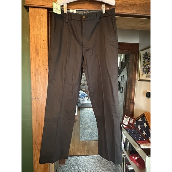 Dockers Other - NWT Dockers Men's 32x30 Stain Defender Khaki Pants Flat Front Classic Fit Black
